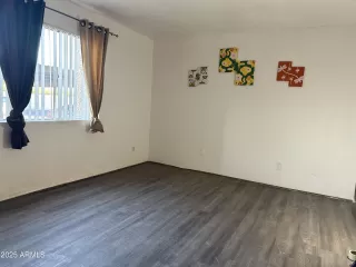 Photo #5: 6925964 Listing 