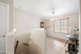 Photo #6: 6925972 Listing