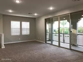 Photo #5: 6926209 Listing