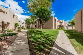 Photo #1: 6926359 Listing 