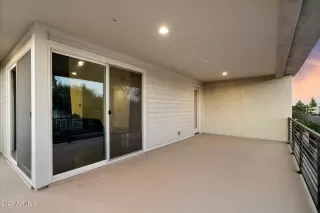 Photo #6: 6926738 Listing 