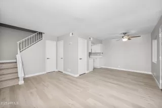 Photo #1: 6926825 Listing 