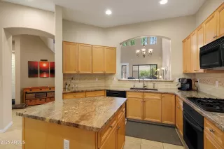 Photo #6: 6926931 Listing 