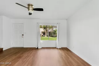 Photo #6: 6927444 Listing 