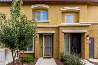 Photo #1: 6927645 Listing