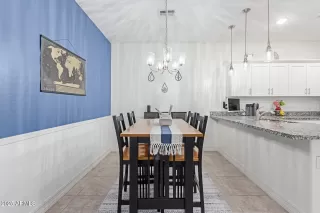 Photo #4: 6927645 Listing