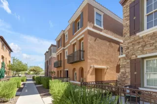 Photo #1: 6927786 Listing