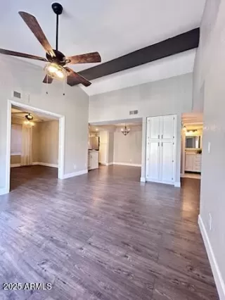 Photo #3: 6928470 Listing 