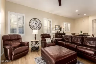 Photo #3: 6928509 Listing 