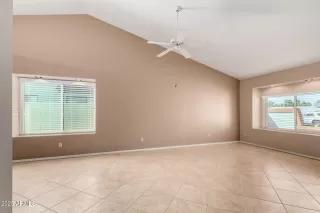 Photo #4: 6928566 Listing 