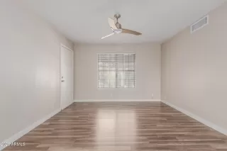 Photo #4: 6928655 Listing 