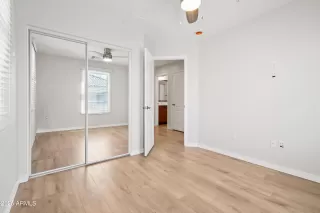 Photo #5: 6928687 Listing