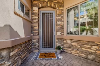 Photo #6: 6928710 Listing 