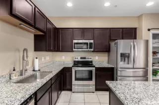 Photo #1: 6928762 Listing