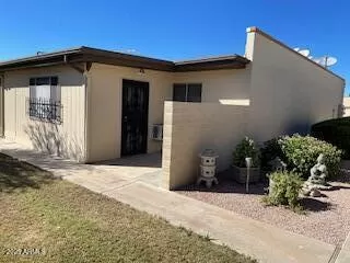 Photo #3: 6928987 Listing 