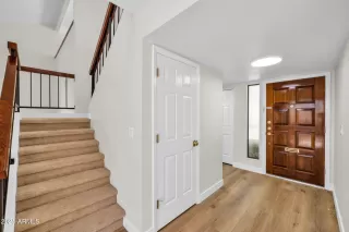 Photo #3: 6929037 Listing