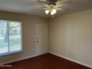 Photo #4: 6929403 Listing 