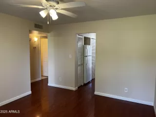 Photo #5: 6929403 Listing 