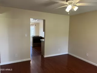 Photo #6: 6929403 Listing 