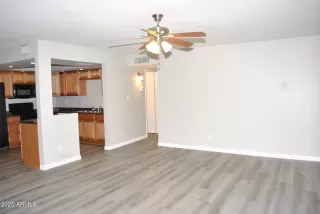 Photo #4: 6929915 Listing 