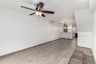 Photo #2: 6930138 Listing 