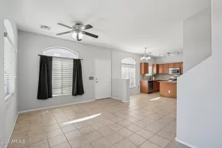 Photo #6: 6930189 Listing 