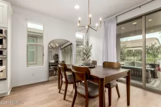 Photo #6: 6930355 Listing 