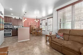 Photo #6: 6930532 Listing 