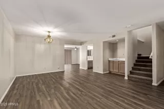 Photo #4: 6930768 Listing 