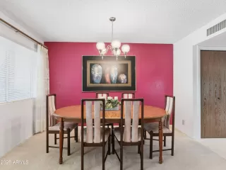 Photo #4: 6931032 Listing 