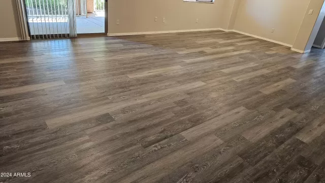 MLS: 6931107 Condo For Sale