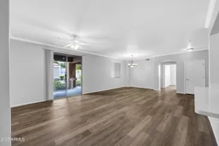 Photo #2: 6931107 Listing 