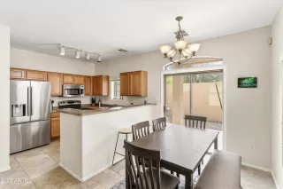 Photo #6: 6931211 Listing