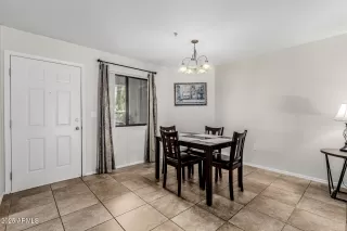 Photo #5: 6931457 Listing 