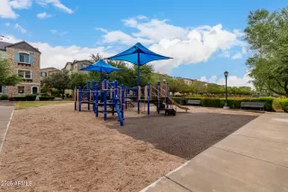 Photo #5: 6931769 Listing