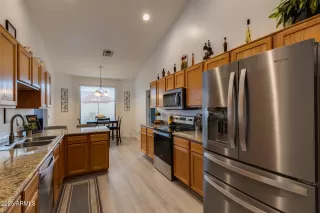 Photo #6: 6931822 Listing