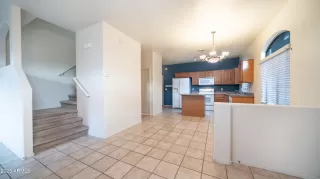 Photo #3: 6931836 Listing