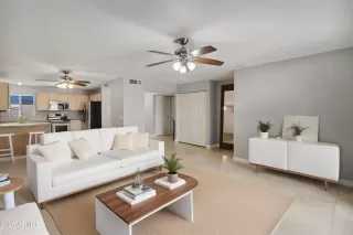 Photo #2: 6931948 Listing 