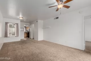 Photo #4: 6932005 Listing