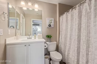 Photo #2: 6932278 Listing 