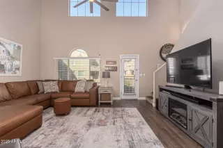 Photo #6: 6932278 Listing 