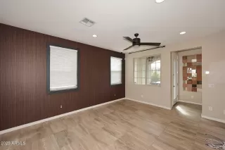 Photo #3: 6932326 Listing 