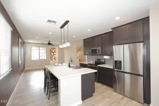 Photo #4: 6932326 Listing 