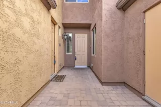 Photo #6: 6932569 Listing 