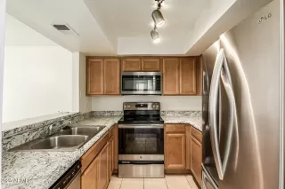 Photo #3: 6932604 Listing 