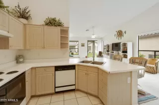 Photo #1: 6932812 Listing