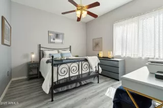 Photo #6: 6932884 Listing