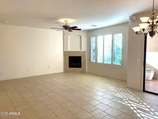 Photo #4: 6933275 Listing 