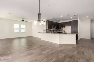 More Details about MLS # 6933364 : 2511 W QUEEN CREEK ROAD#426