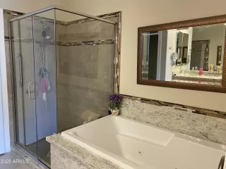 Photo #6: 6933524 Listing